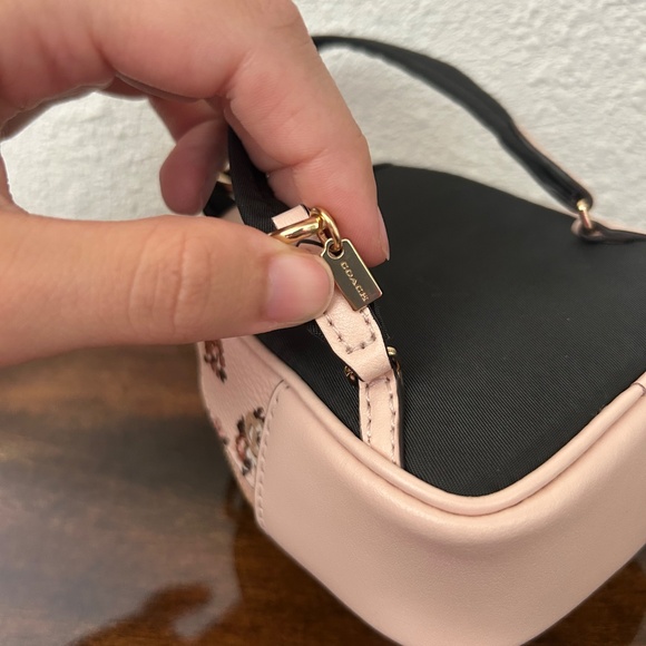 Coach backpack keychain - Picture 4 of 6